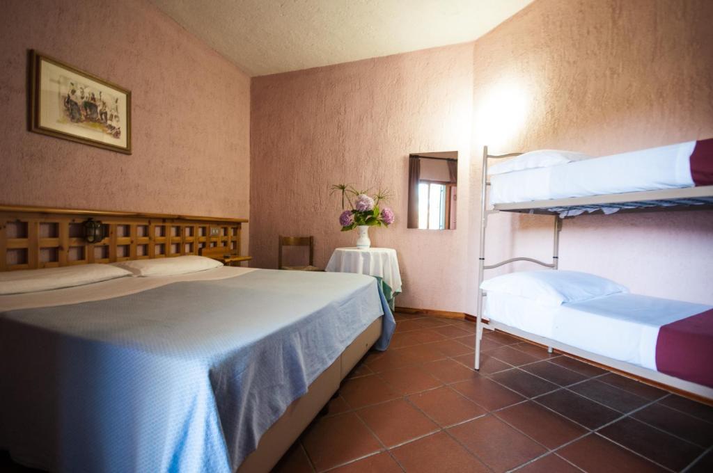 Hotel Scintilla San Teodoro  Camera foto