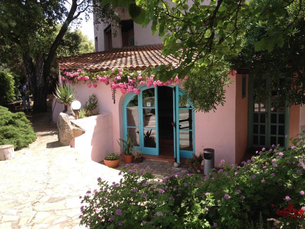 Hotel Scintilla San Teodoro  Esterno foto
